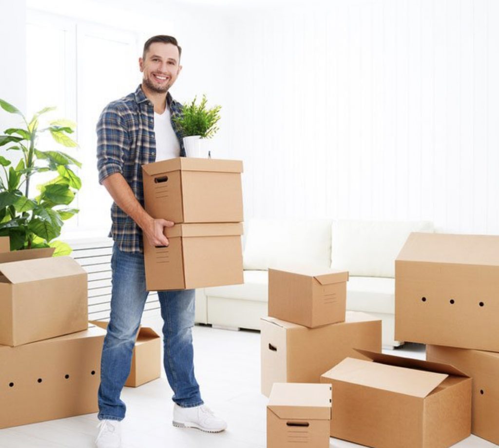 STRESS-FREE MOVING WITH THESE HANDY TIPS