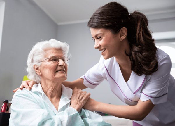 4 Benefits and Advantages of Providing Elderly Care at Home
