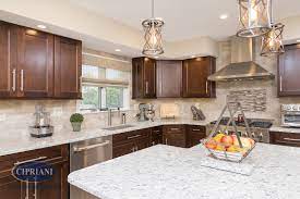 <strong>Choosing the Best Kitchen Remodeling Contractor for Your Renovation: A Guide</strong>